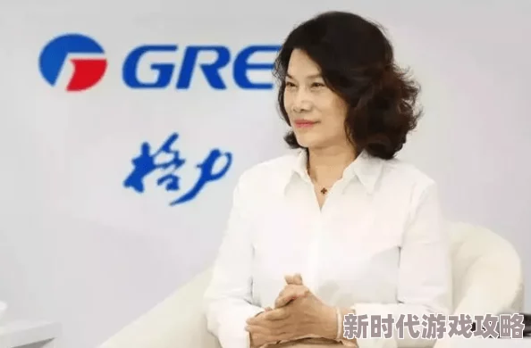林熙蕾大尺度捏胸吃胸的视频网友称：假的吧？P图痕迹明显，这也太离谱了