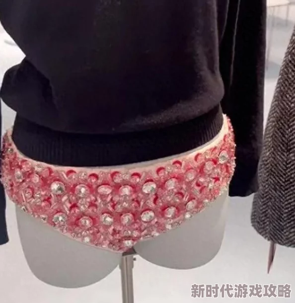 内裤奇缘月月的内裤据说材质特殊引发抢购潮一度断货现在月月考虑推出联名款