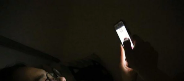为什么让人上瘾为何如此让人沉迷其中雷电被爆 乳喷自慰爽体验虚拟的快乐满足内心渴望