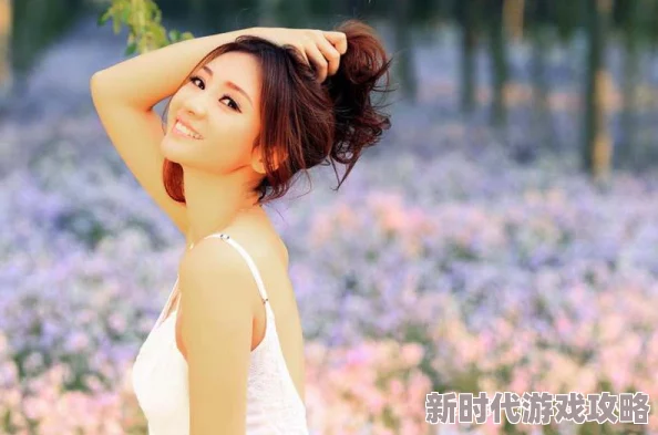 美女露出秘奶头私照白曼头为什么这张照片的构图引发热议为何备受关注