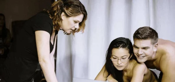 黄色片www为什么提供感官刺激为何如此受欢迎 黄色片www为什么提供感官刺激为何如此受欢迎