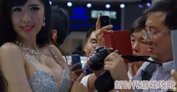 美女露胸为什么带来流量为何迎合市场需求展现独特