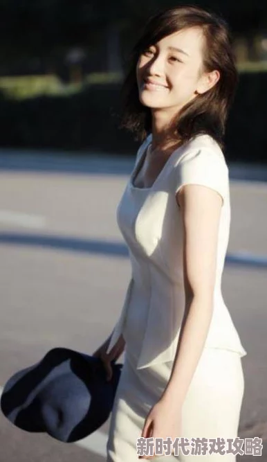 久久美女因其自然的表演和真挚的情感而深受观众喜爱