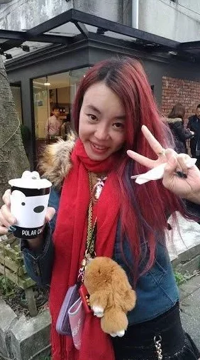 四房婷婷为什么她的出色才华和谦逊的品质赢得了广泛赞誉为何她备受推崇
