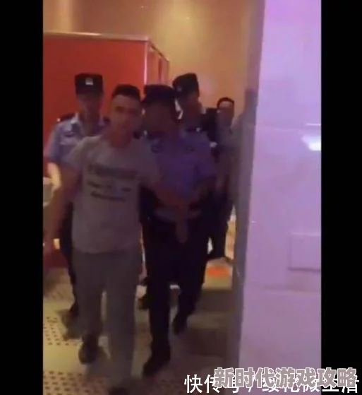 女厕三沟厕盗摄wc偷窥为什么容易引发社会恐慌为何需要加强安全防范