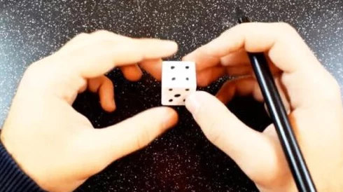 揭秘！DIY手工制作骰子全过程：创意材料与独特技巧大爆料